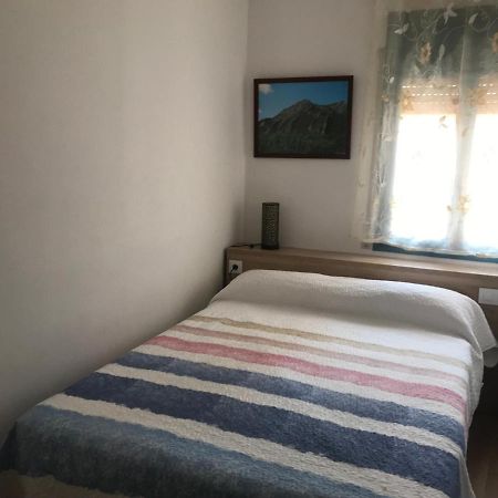 Hostal Casiano Camarasa ภายนอก รูปภาพ