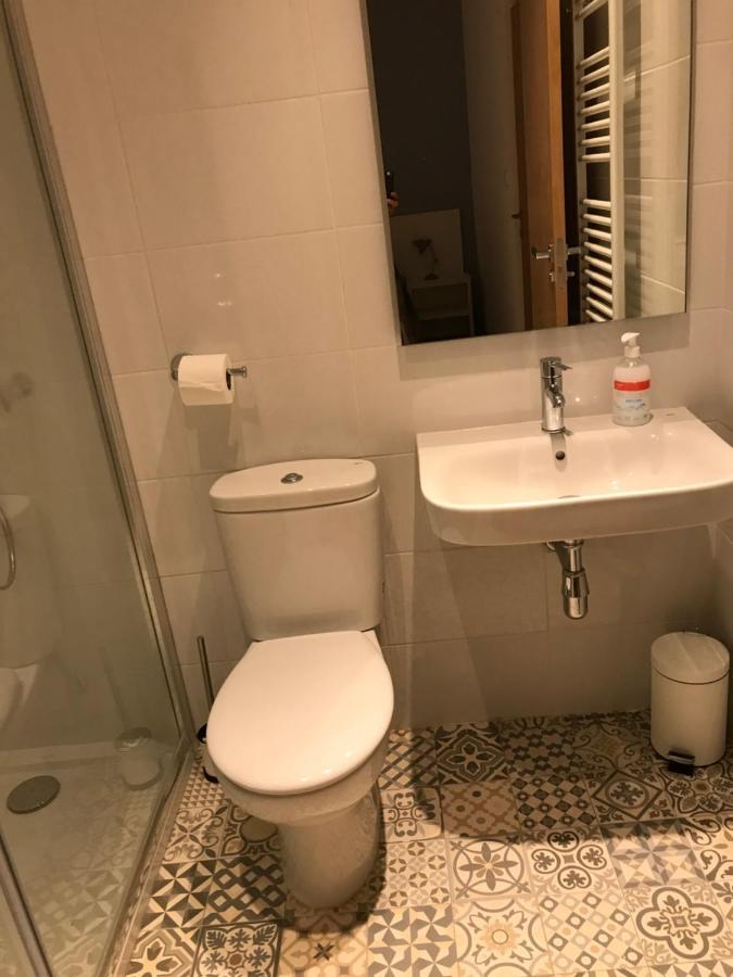 Hostal Casiano Camarasa ภายนอก รูปภาพ