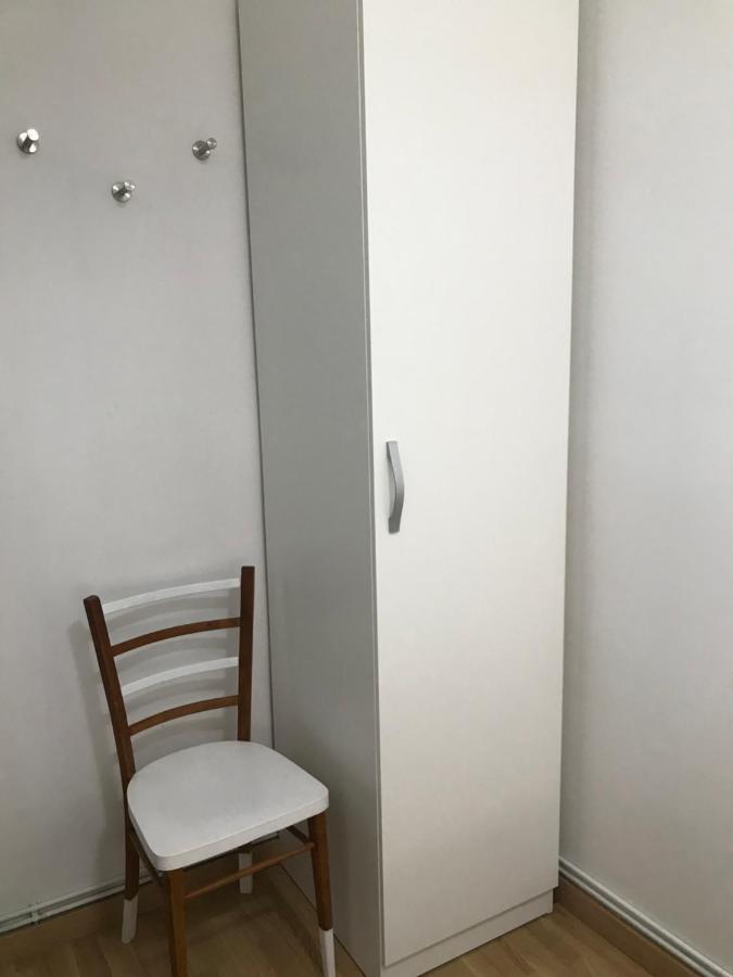 Hostal Casiano Camarasa ภายนอก รูปภาพ