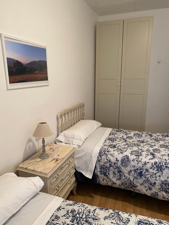 Hostal Casiano Camarasa ภายนอก รูปภาพ